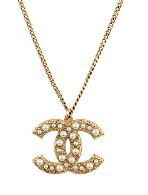 pendentif coco chanel|Chanel cc pendant necklace.